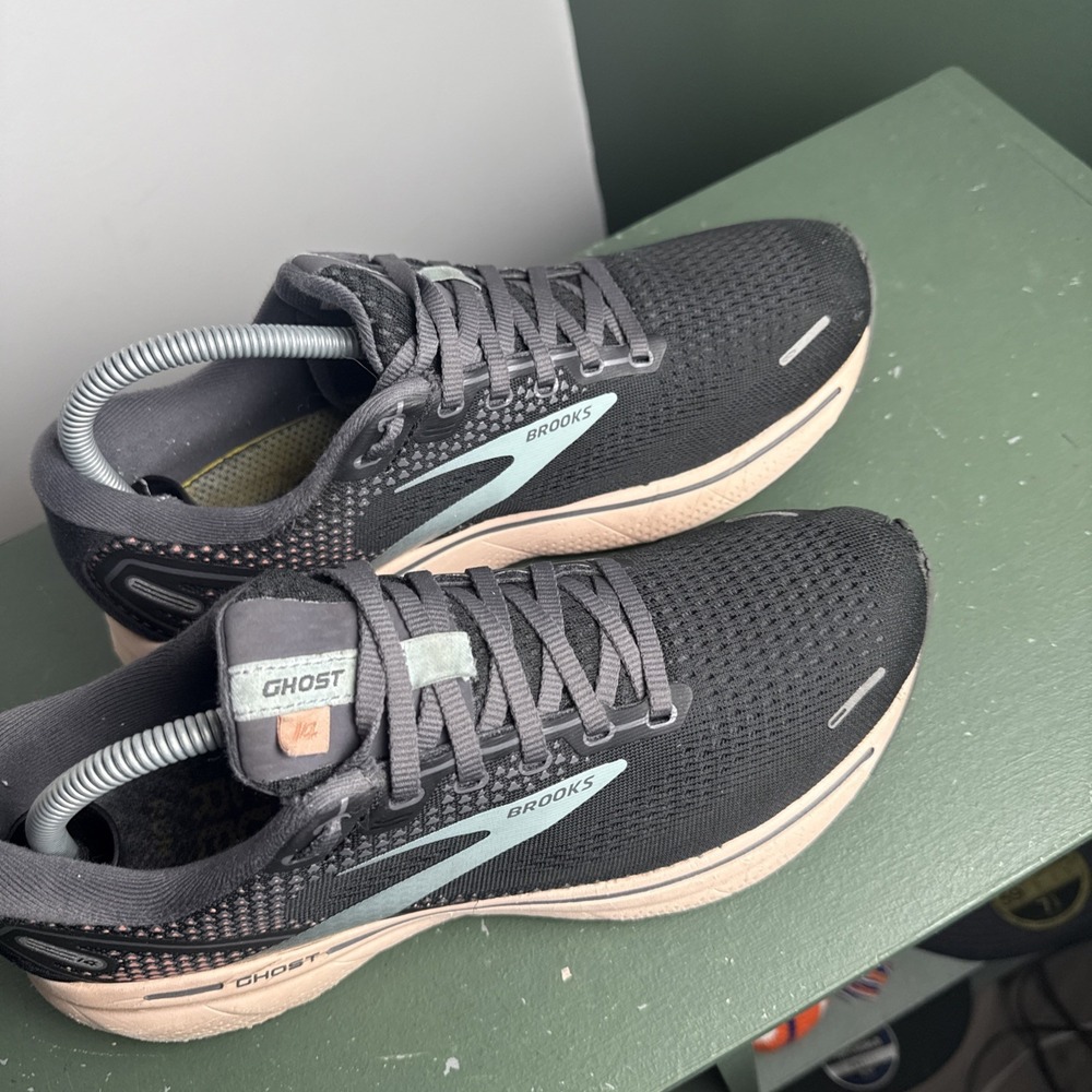Brooks Ghost 14 Women's Athletic Cushioned Running Shoes 10 B 1203561B026 $140